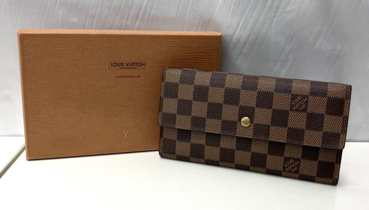 LOUIS VUITTON ルイヴィトン ダミエ TH0013ポルトトレゾール 三つ折り