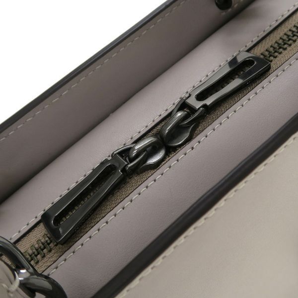 節約 コーチ レザー ゾーイ キャリーオール F49500【Aランク