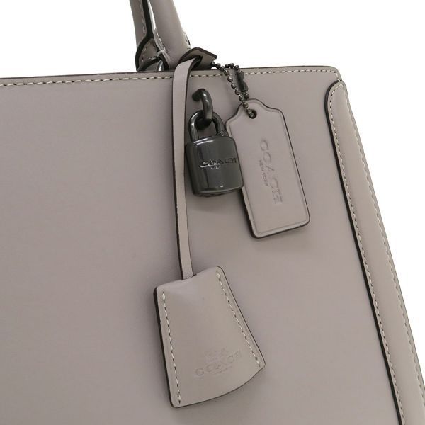 節約 コーチ レザー ゾーイ キャリーオール F49500【Aランク