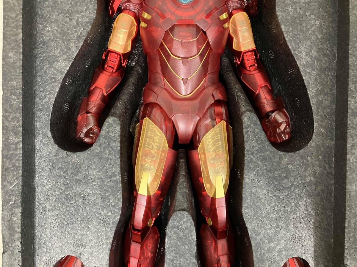 ジャンク ホットトイズ アイアンマン・マｰク4(ホログラフィック版) 1/6