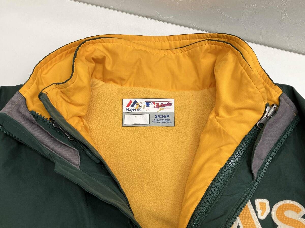 現状品 MLB オークランド・アスレチックス ジャケット 重ね着 サイズ