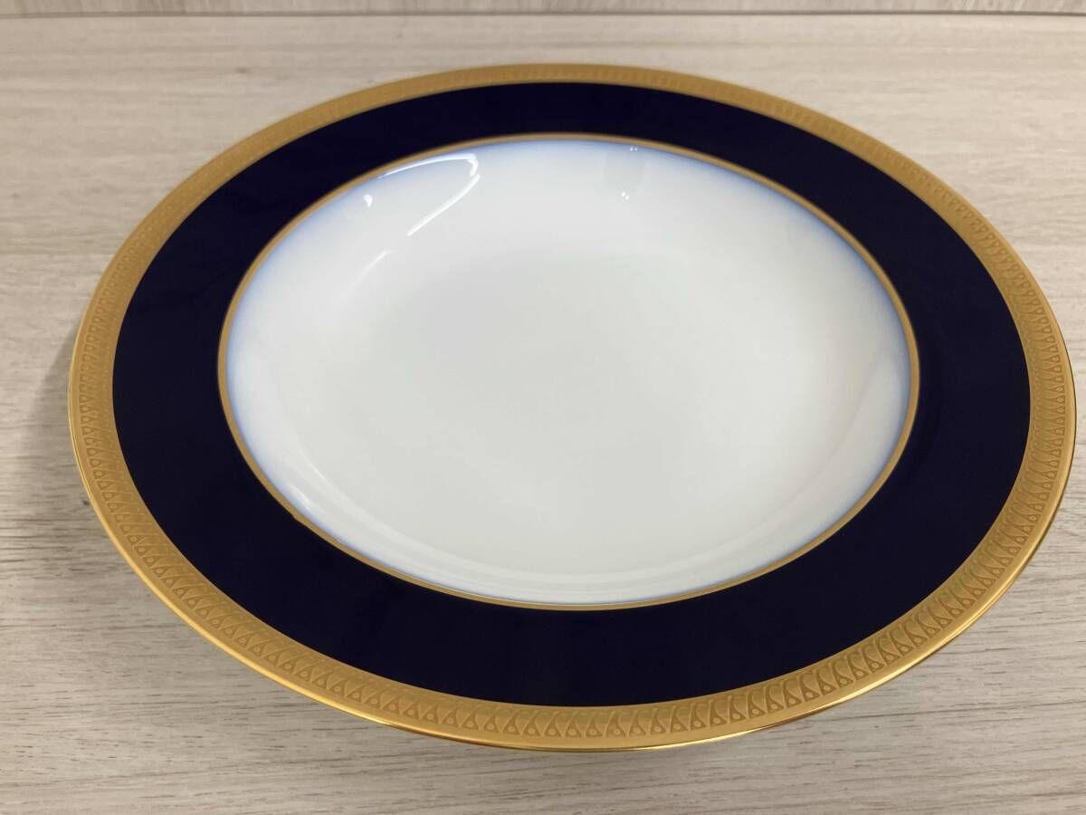 大倉陶園 瑠璃片葉金蝕 皿 約23cm 深さ約 2cm - メルカリ