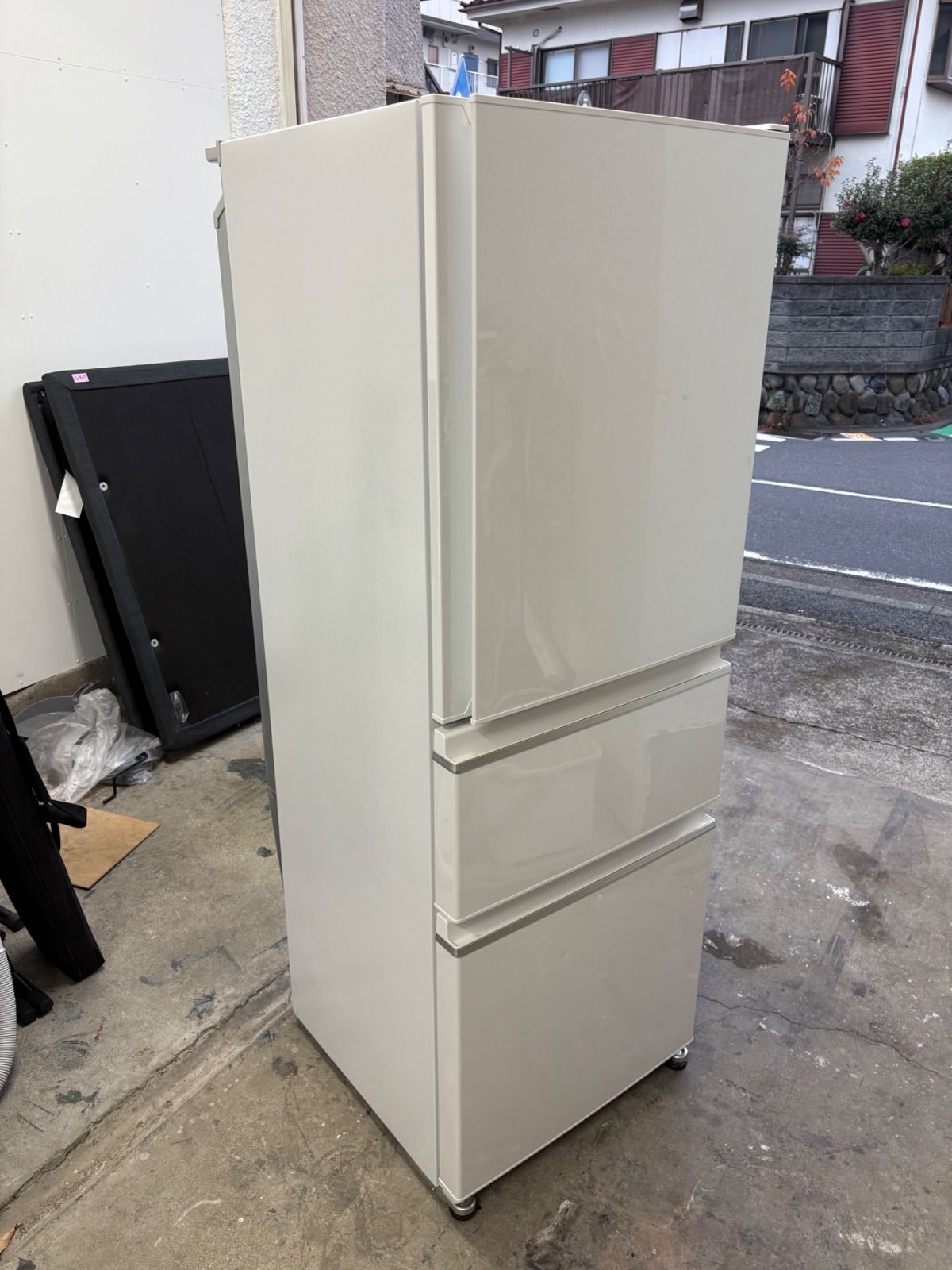 三菱電機 冷蔵庫 330L 2022年製 右開き - メルカリ