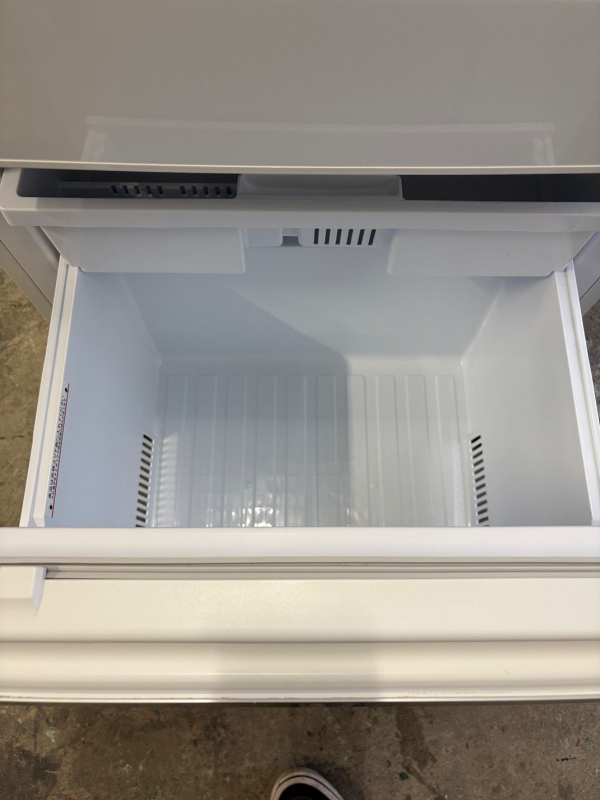 三菱電機　冷蔵庫 330L 2022年製　右開き 三菱 2022年製 冷蔵庫 330L