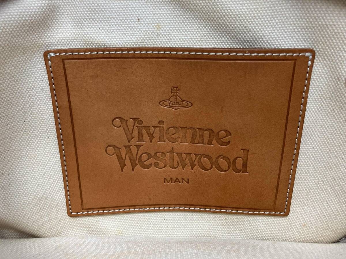 Vivienne Westwood ボディバック　オーブ 総柄　金具　PVC Vivienne Westwood ボディバッグ レッド ブルー オーブ 総柄 【公式通販】