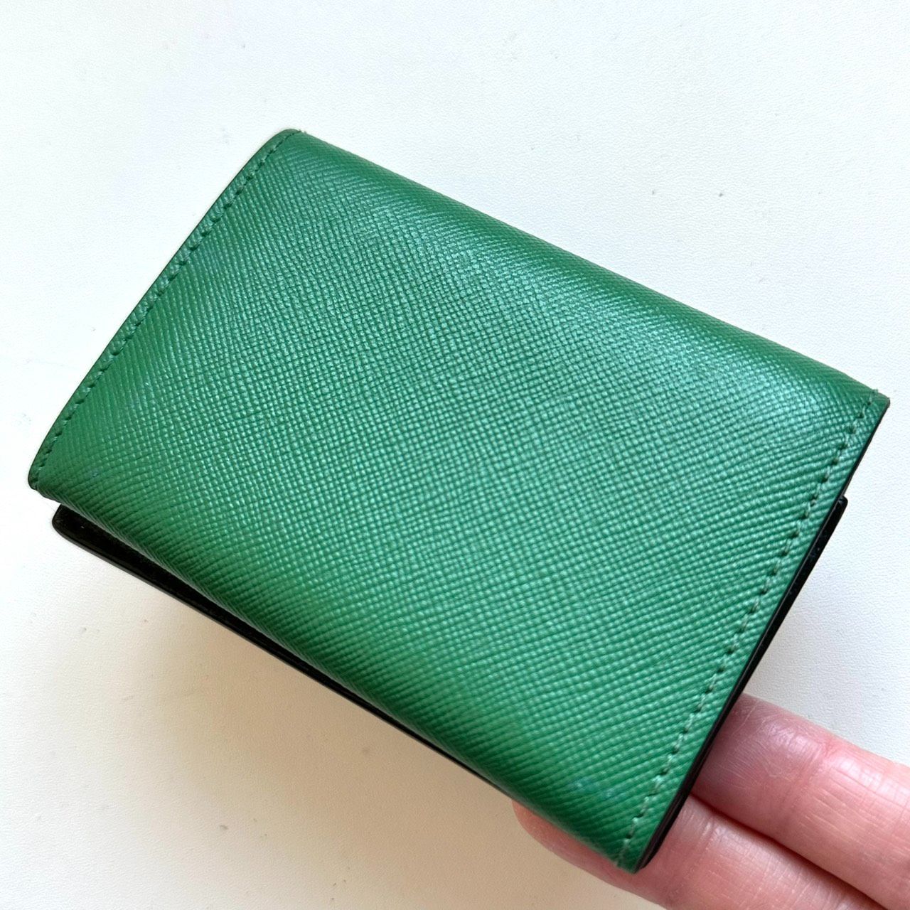 マルニ MARNI 三つ折り財布 コンパクトウォレット ピンクベージュ 
