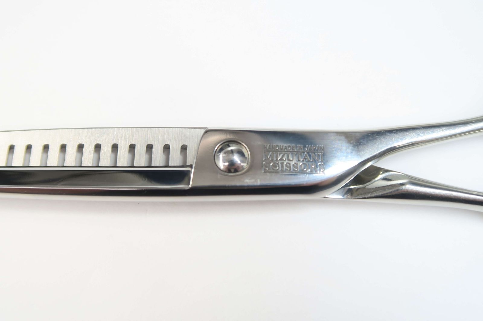 ミズタニシザー YURAGI 6 ミズタニシザー YURAGI 6 YURAGI 6 | MIZUTANI SCISSORS