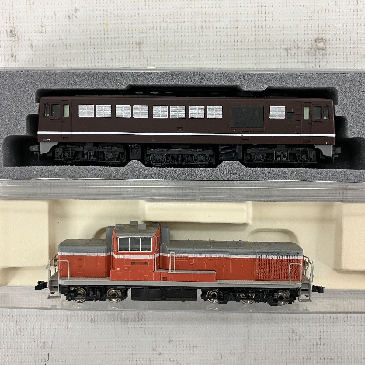 KATO 7009-2 DF50 茶 他 ディーゼル機関車 2両セット 鉄道模型 Nゲージ