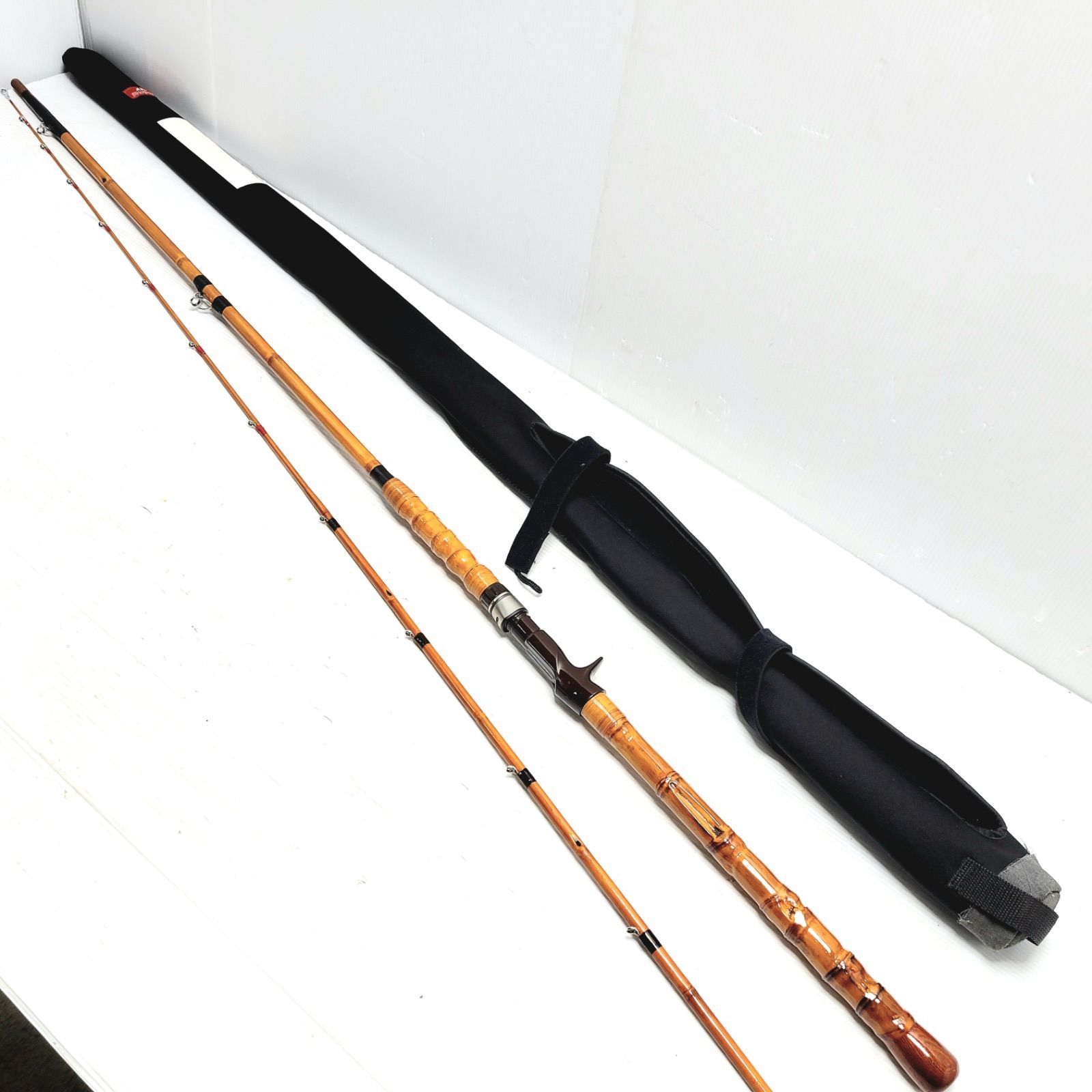 美品　和竿　竹竿 美品】和竿 竹竿 ヘチ 2継 約252cm ケース付き - メルカリ