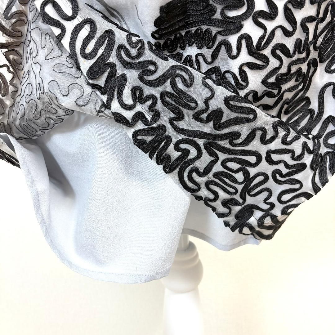 美品 VIVIENNE TAM 掛け軸アートノースリーブワンピース 6 刺繍 - メルカリ