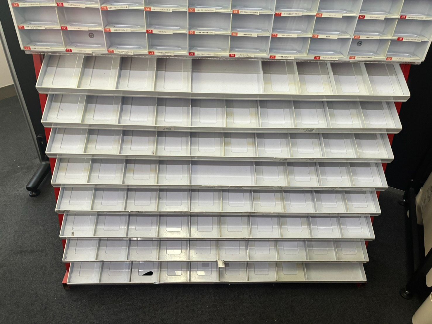トミカ 店舗用品 非売品】 陳列什器 ディスプレイラック 大容量
