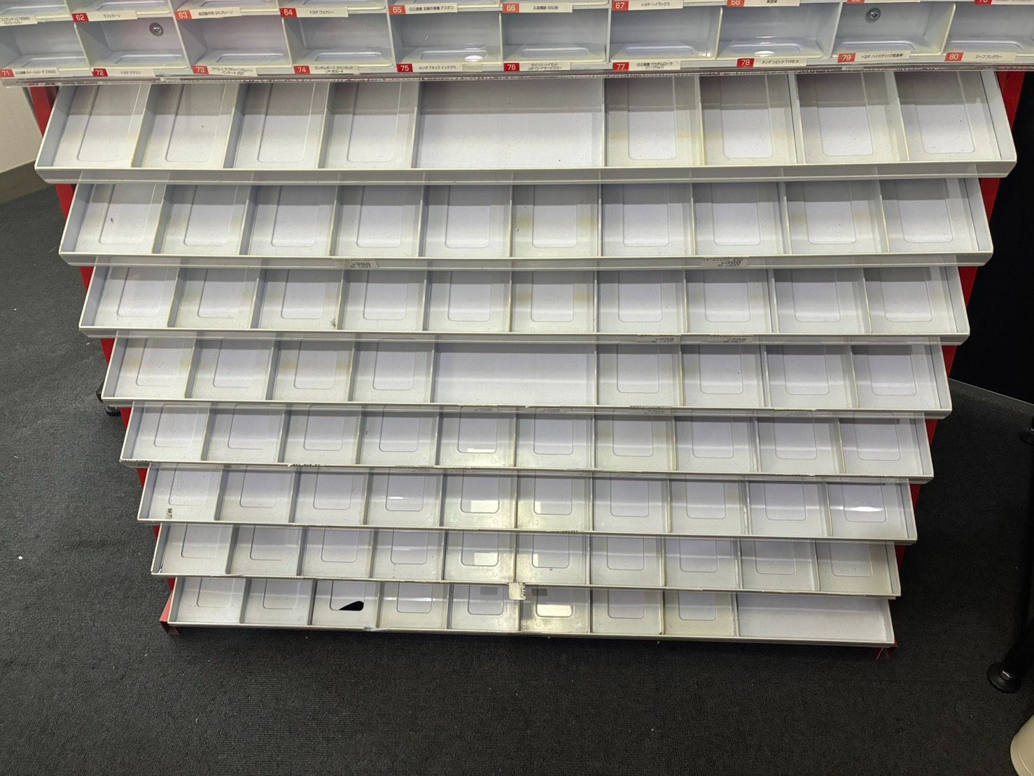 トミカ　店舗用　什器 トミカ 店舗用 什器 トミカ 店舗用 什器 トミカ 店舗用什器 ラック