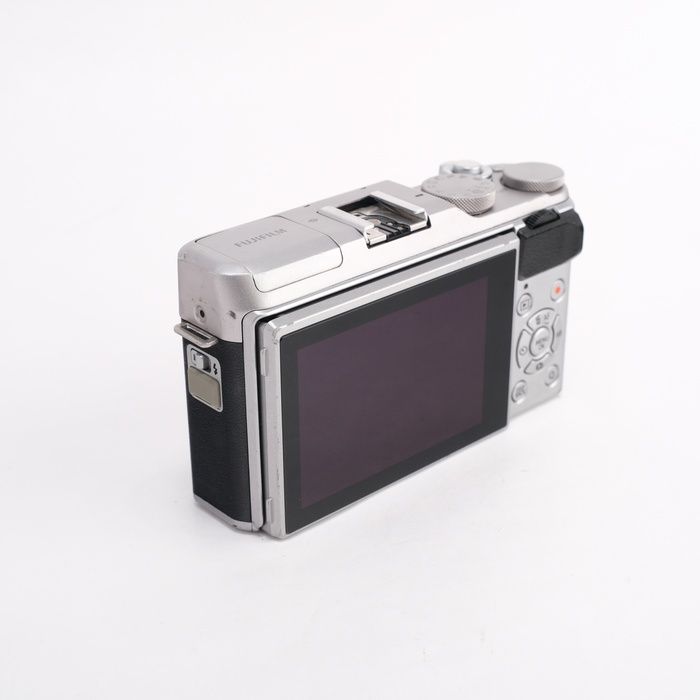 FUJIFILM X-A5 ボディのみ FUJIFILM X-A5 ボディ 中古価格比較 - 価格.com