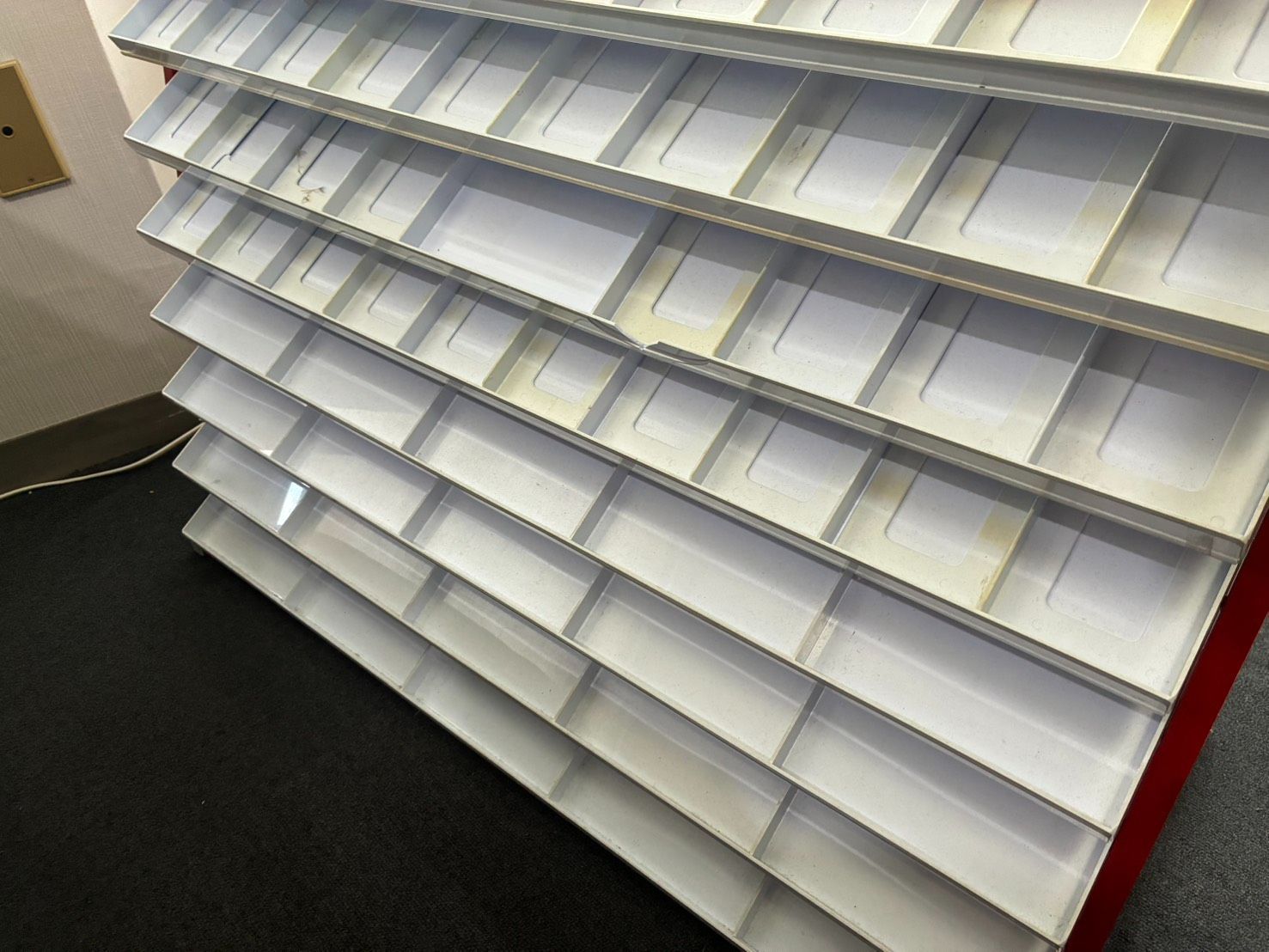 トミカ 店舗用品 非売品】 陳列什器 ディスプレイラック 大容量