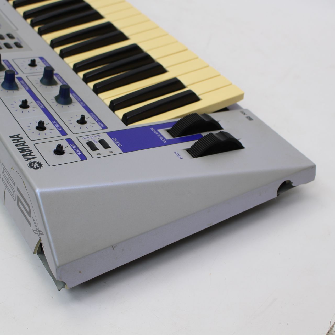 674)【現状品】YAMAHA CS2X シンセサイザー 61鍵 ジャンク - メルカリ