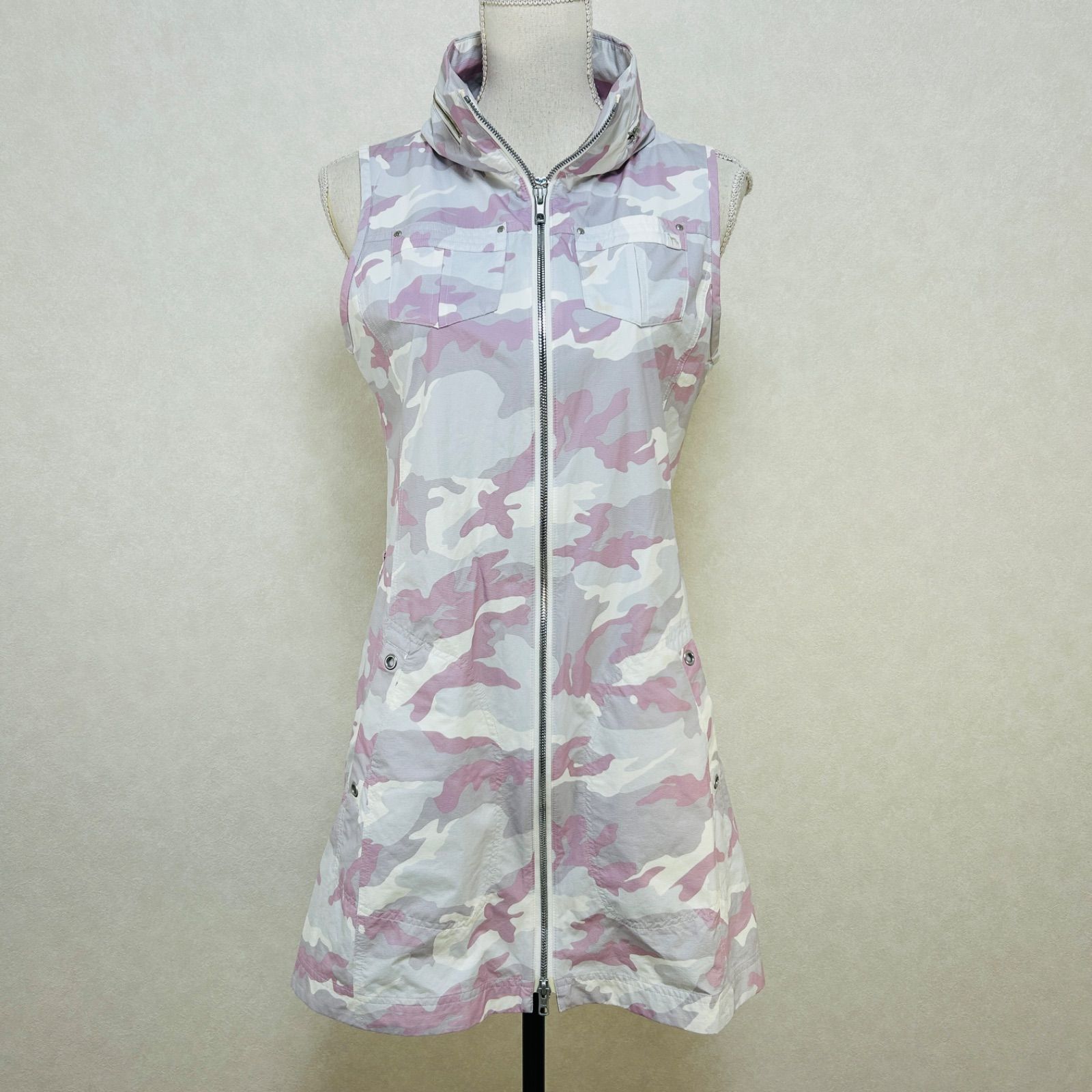 adabat アダバット カモ柄 フルジップアップ ゴルフワンピース サイズ