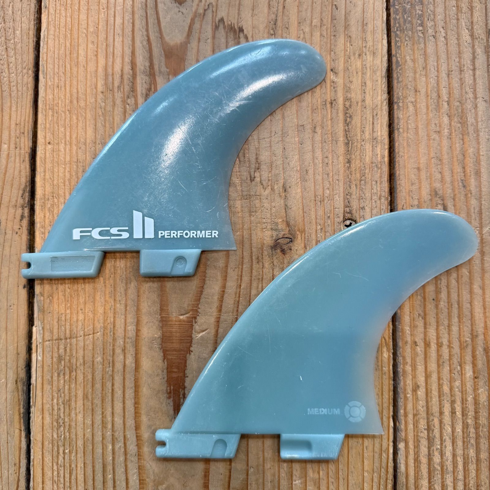 中古品 FCS2 バラ売り ライトフィン レフトフィン MEDIUM PERFORMER