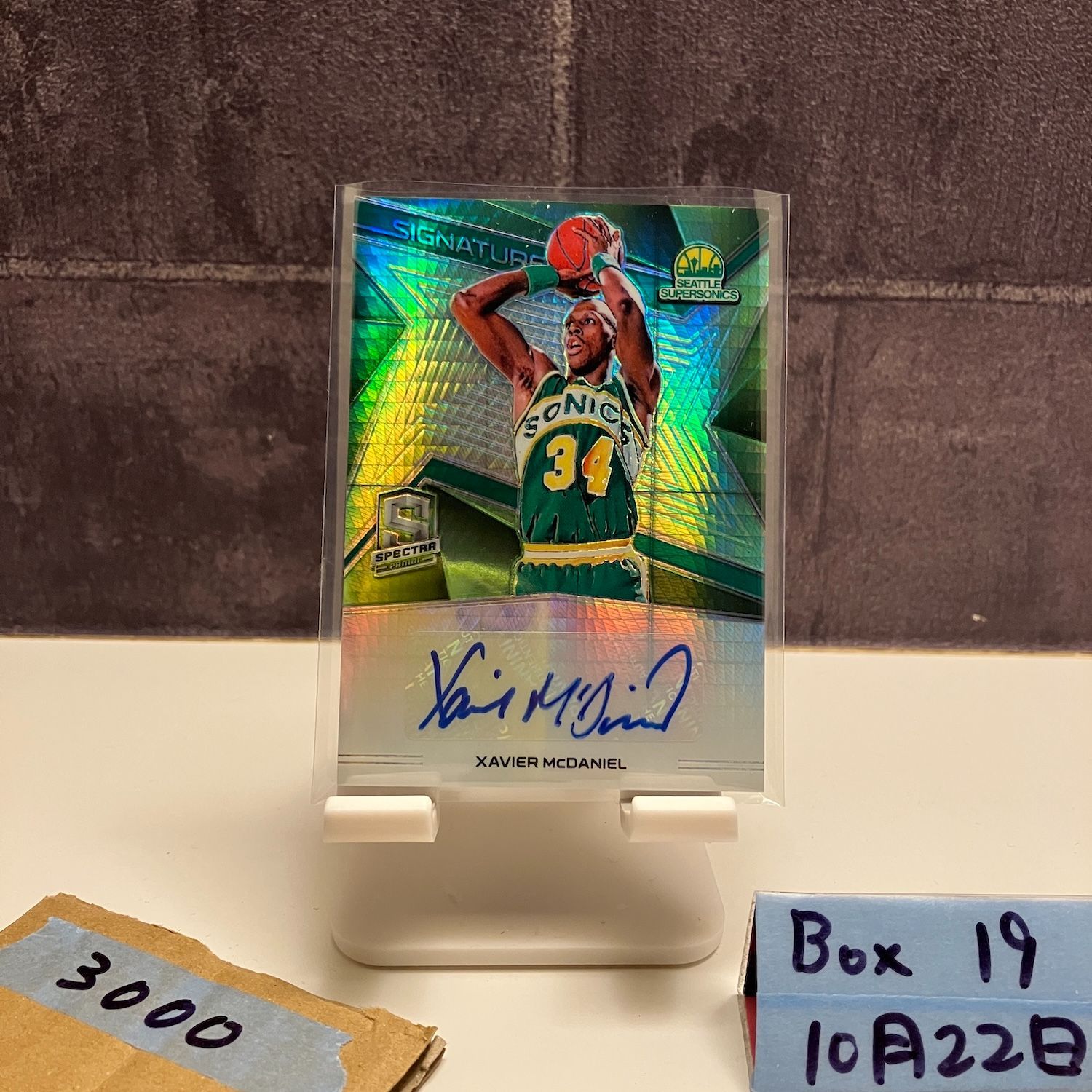カミヤド 直筆サイン入りCD　レアもの最安 2018-19 Panini Xavier McDaniel 37/49 直筆サインカード Seattle