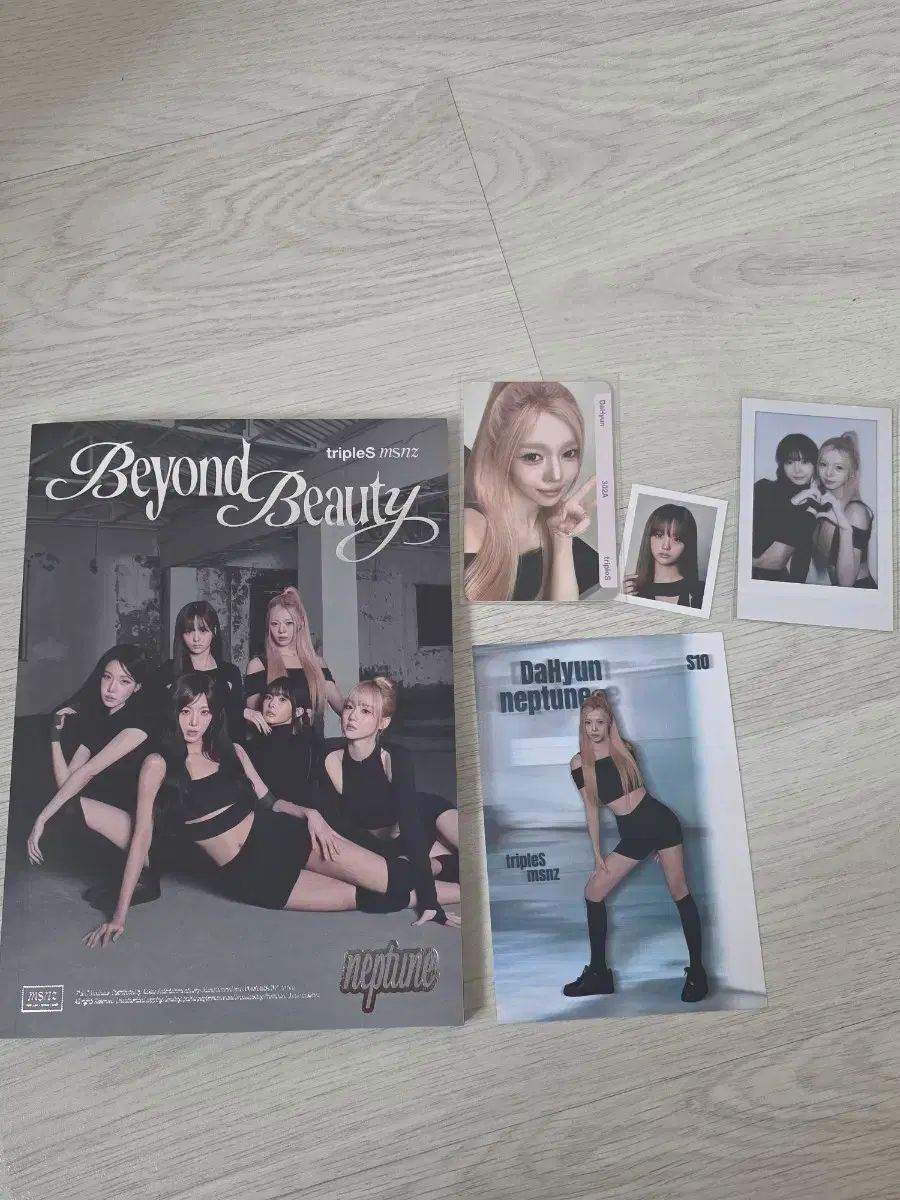 tripleS msnz - 'Beyond Beauty' tripleS（トリプルエス