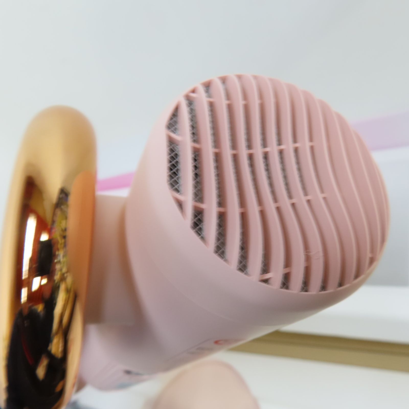 完品 良品 QUADS BISARA スタンドヘアドライヤー QS151 ピンク BISARA（ビサラ） QUADS BISARA ハンズフリースタンドヘアドライヤー