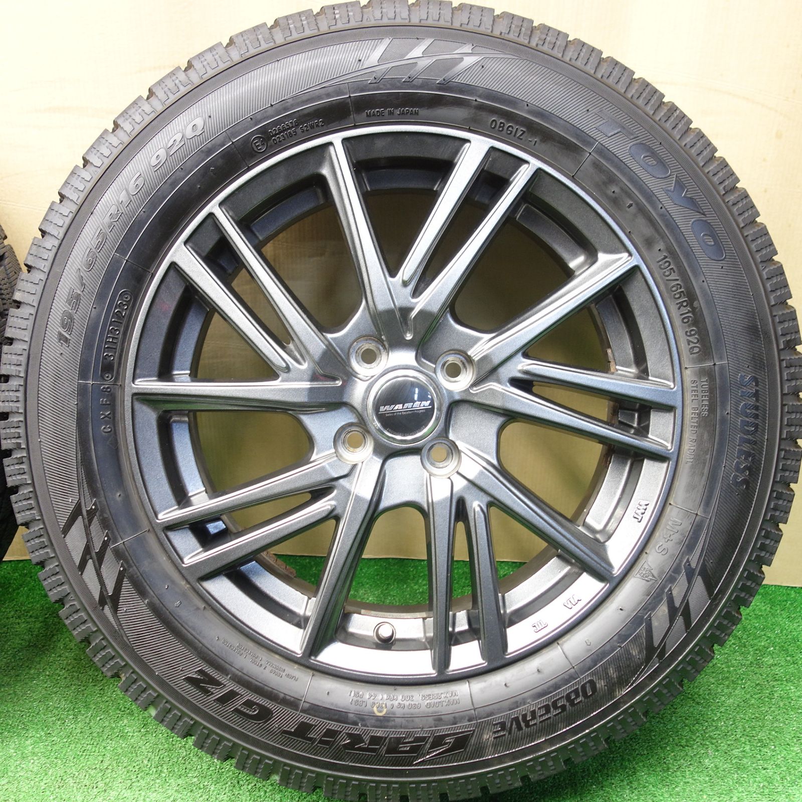 【美品】【バリ溝】9分山 16インチ 4本セット 195/65R16 美品】【バリ溝】9分山 16インチ 4本セット 195/65R16 - タイヤ