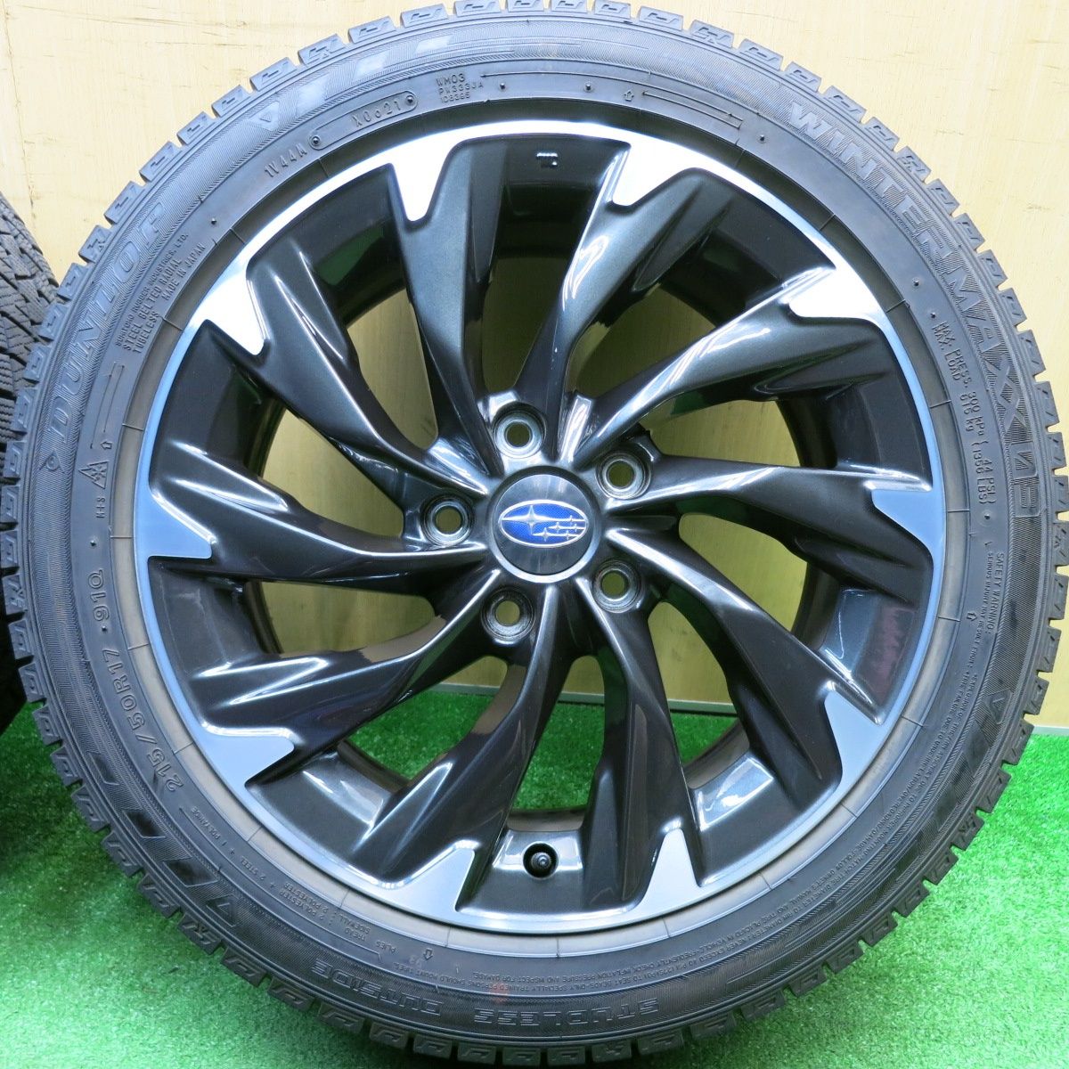 美品　スバル純正　215/50R17 バリ溝スタッドレスタイヤ　2022年製 バリ溝！21年！キレイ！9.5分☆スバル レヴォーグ 純正 215/50R17