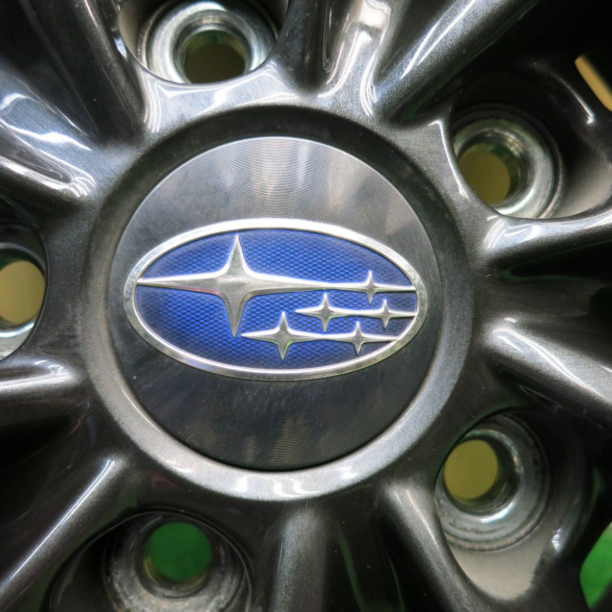 バリ溝！21年！キレイ！9.5分☆スバル レヴォーグ 純正 215/50R17