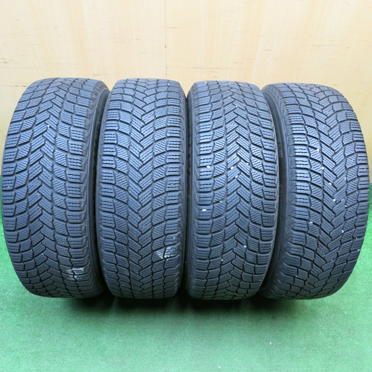 バリ溝！22年！9分☆スタッドレス 225/65R17 ミシュラン X-ICE SNOW