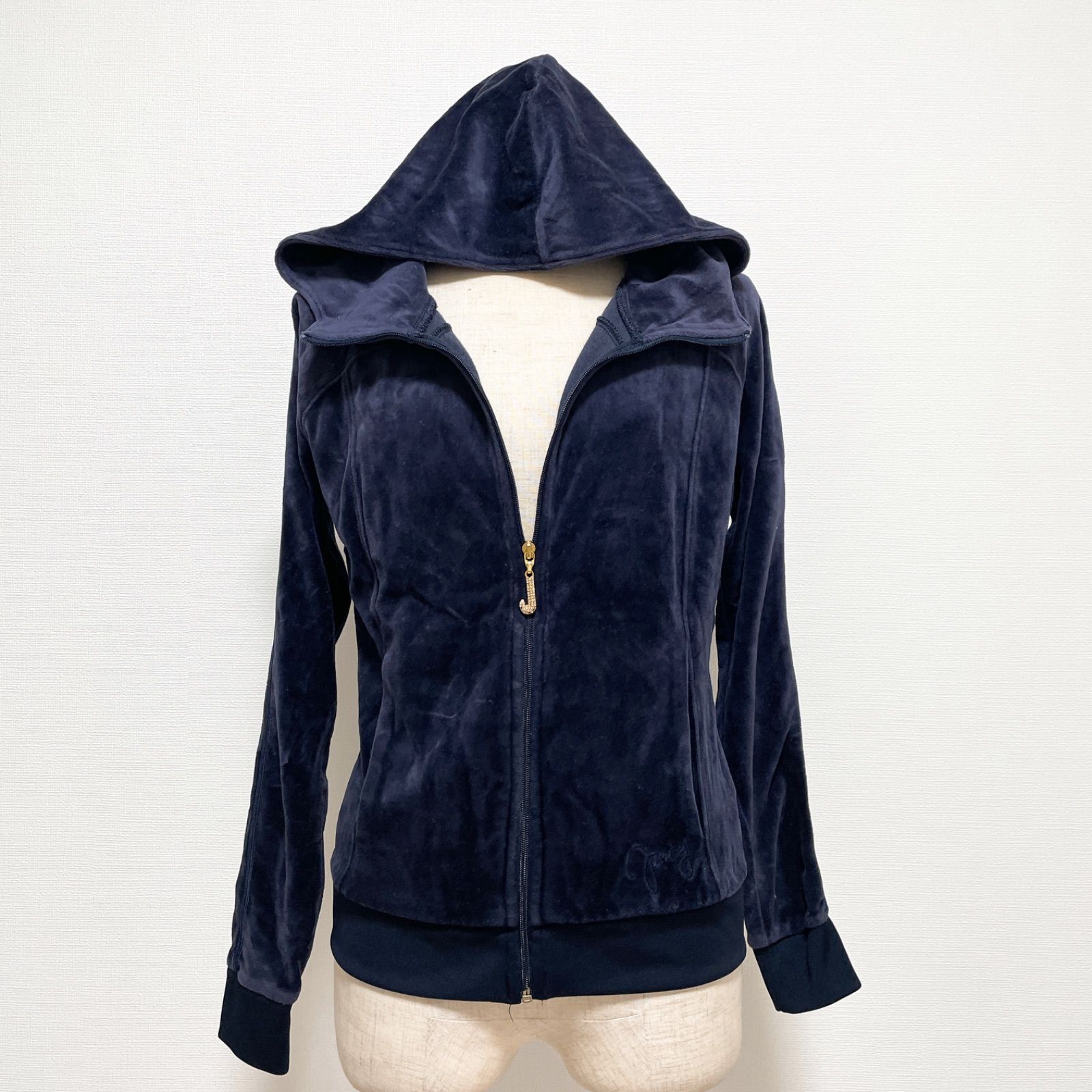 JUICY COUTURE ジューシークチュール ベロアパーカー 刺繍 ネイビー