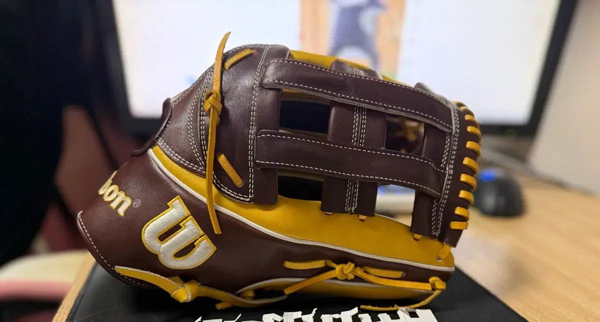 ウィルソンA2K フアン・ソト 外野グローブ 出品