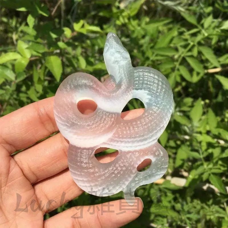 新しい未使用 蛇 天然石 水晶 巳年 干支 ヘビ 金色 ゴールド 置物