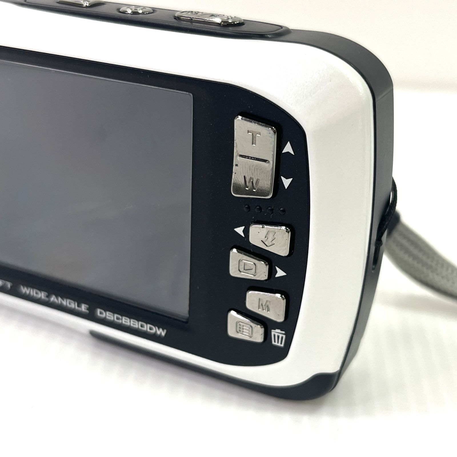 Kenko DSC 880DW デュアルモニター 防水デジカメ 新品未使用 中古品】Kenko DSC 880DW デュアルモニター 防水 デジタルカメラ