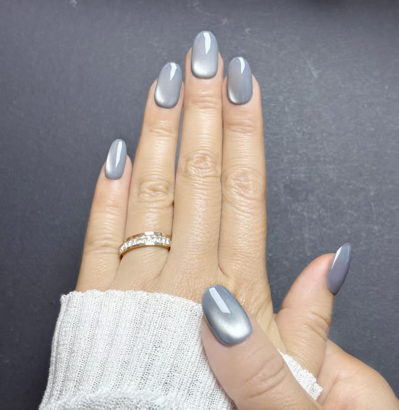 [Spring Fair] OHMI GALLERY Magnetic Nail Tips, Short Oval, One Color, 100% Handmade, Luxurious, Unisex, NTSOMSC Bubble Bath