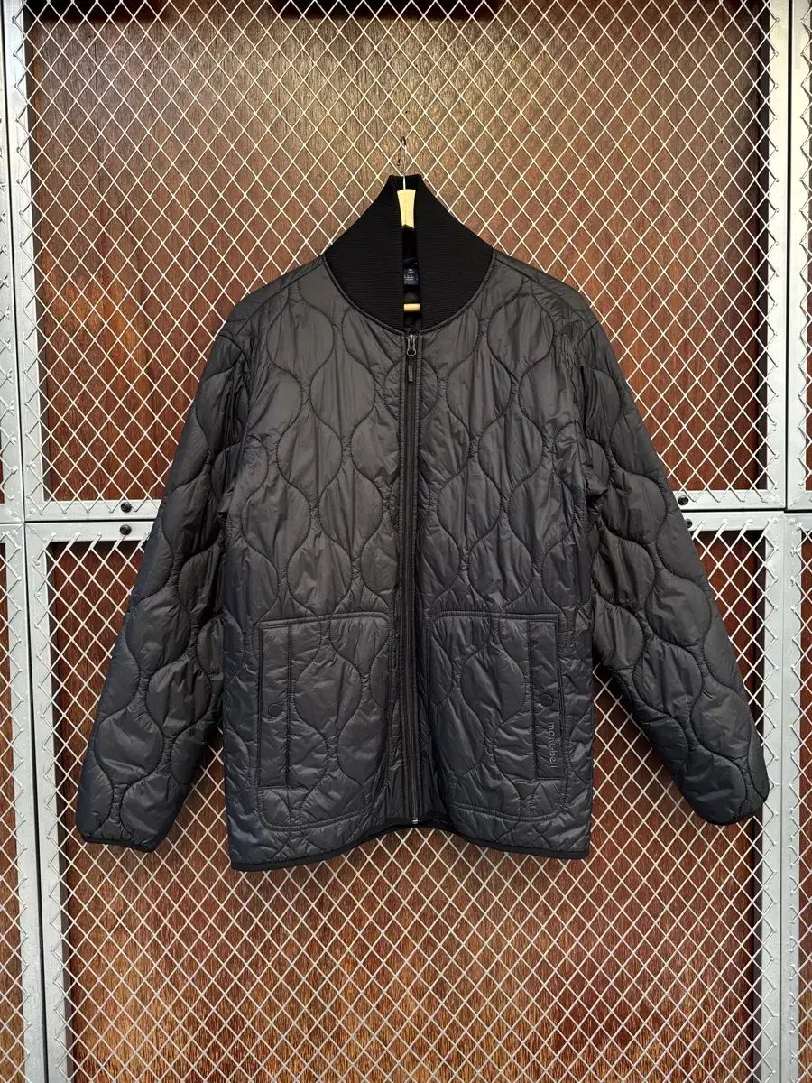 H3791-10◾️ファブリス スノースキーウェア スクラッチ柄セットアップ