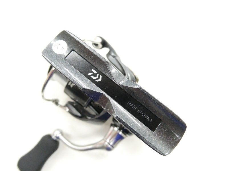 ダイワ 24ルビアス　LT2000S-P (04-8412120007) ダイワ 24 ルビアス LT2000S-P (Daiwa スピニングリール 釣り)