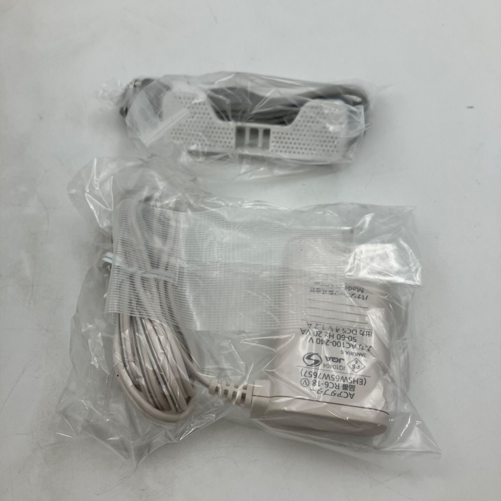 1221B Panasonic 目もとエステ EH-SW68 ゴールド - メルカリ