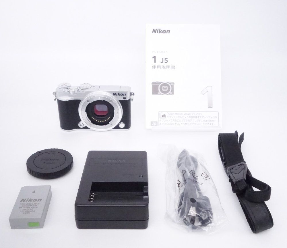 美品】ニコン Nikon ミラーレス一眼 Nikon1 J5 ボディ シルバー J5SL