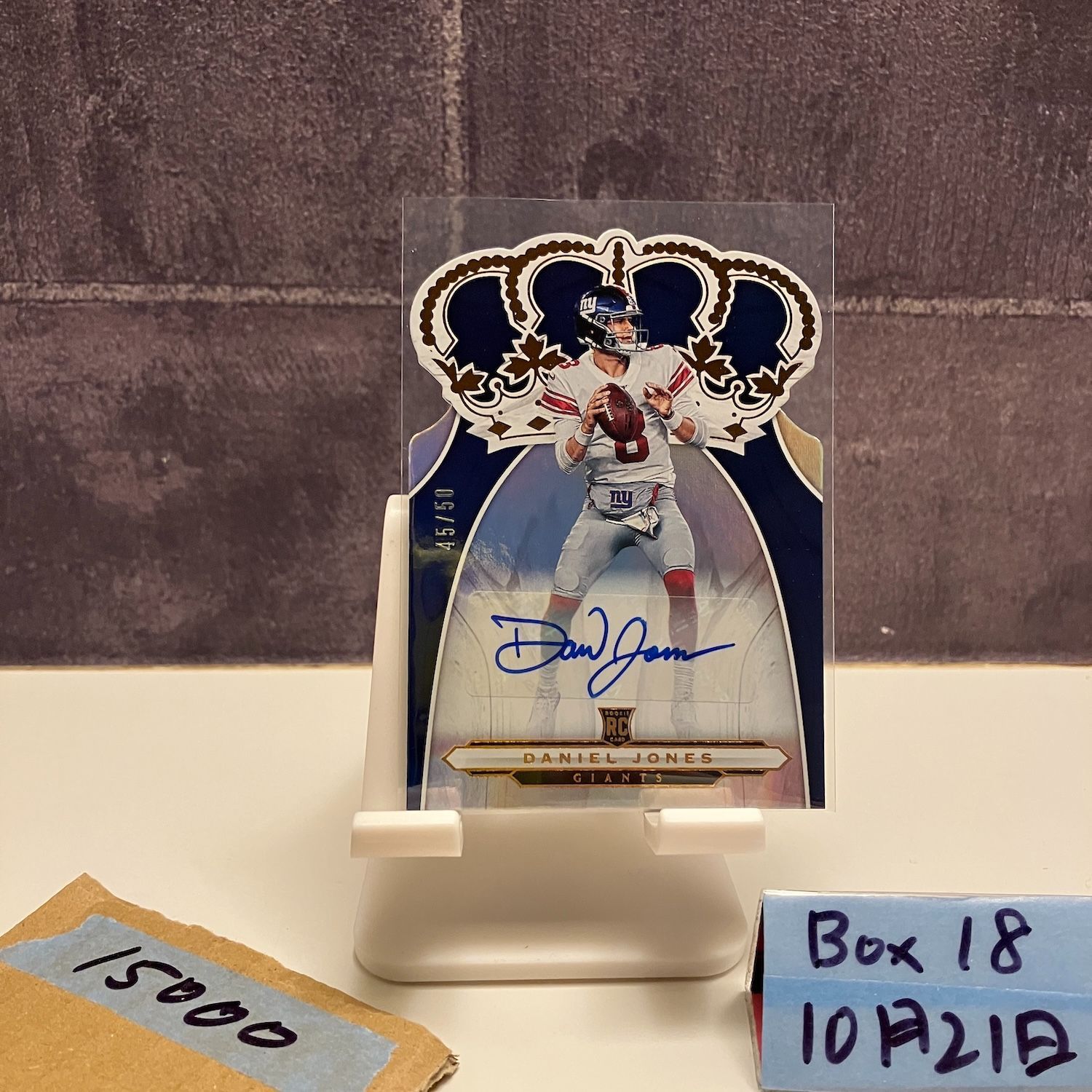 2019 Panini Chronicles Crown Royale Daniel Jones 45/50 直筆サイン