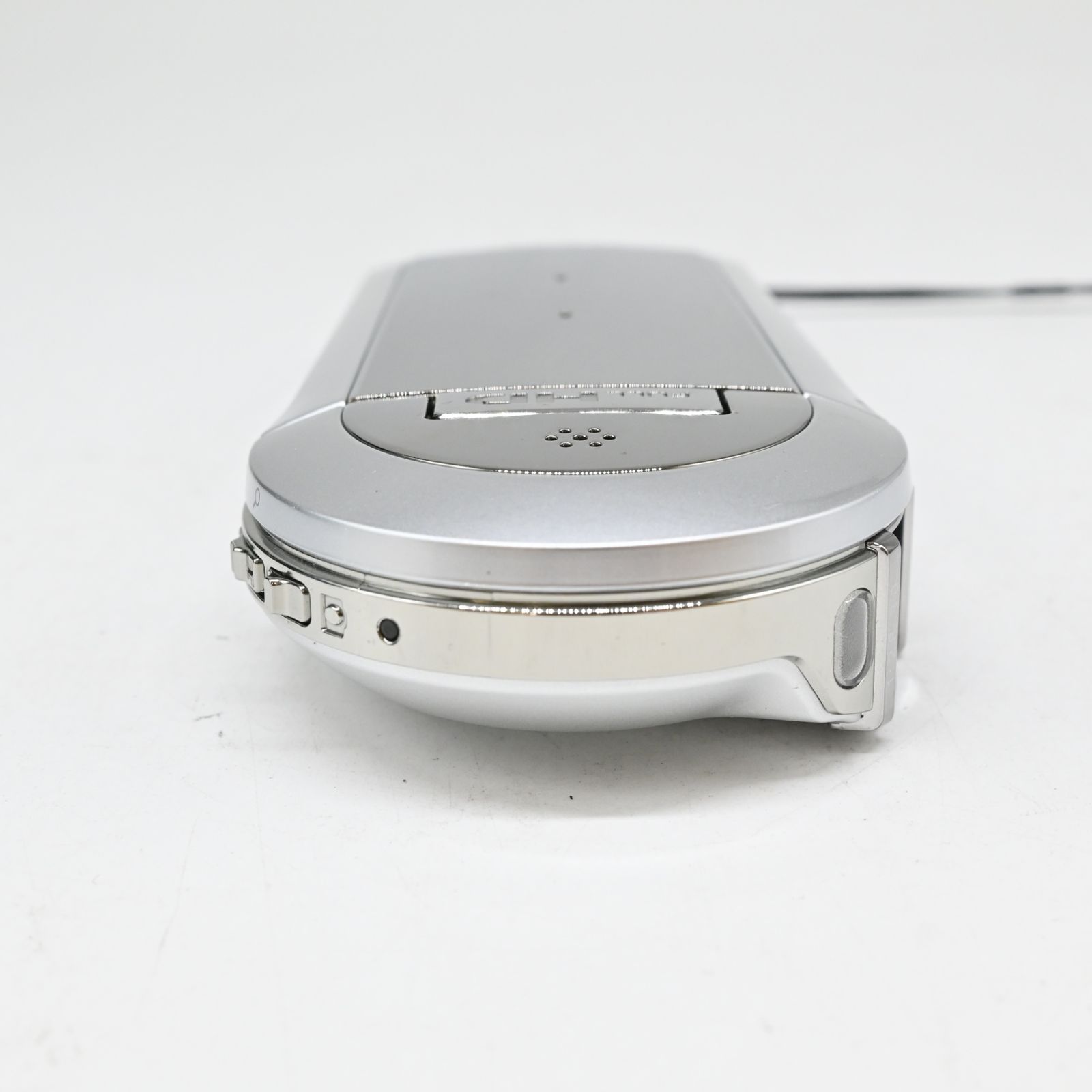 美品】SANYO デジタルムービーカメラ Xacti CS1 シルバー DMX-CS1(S