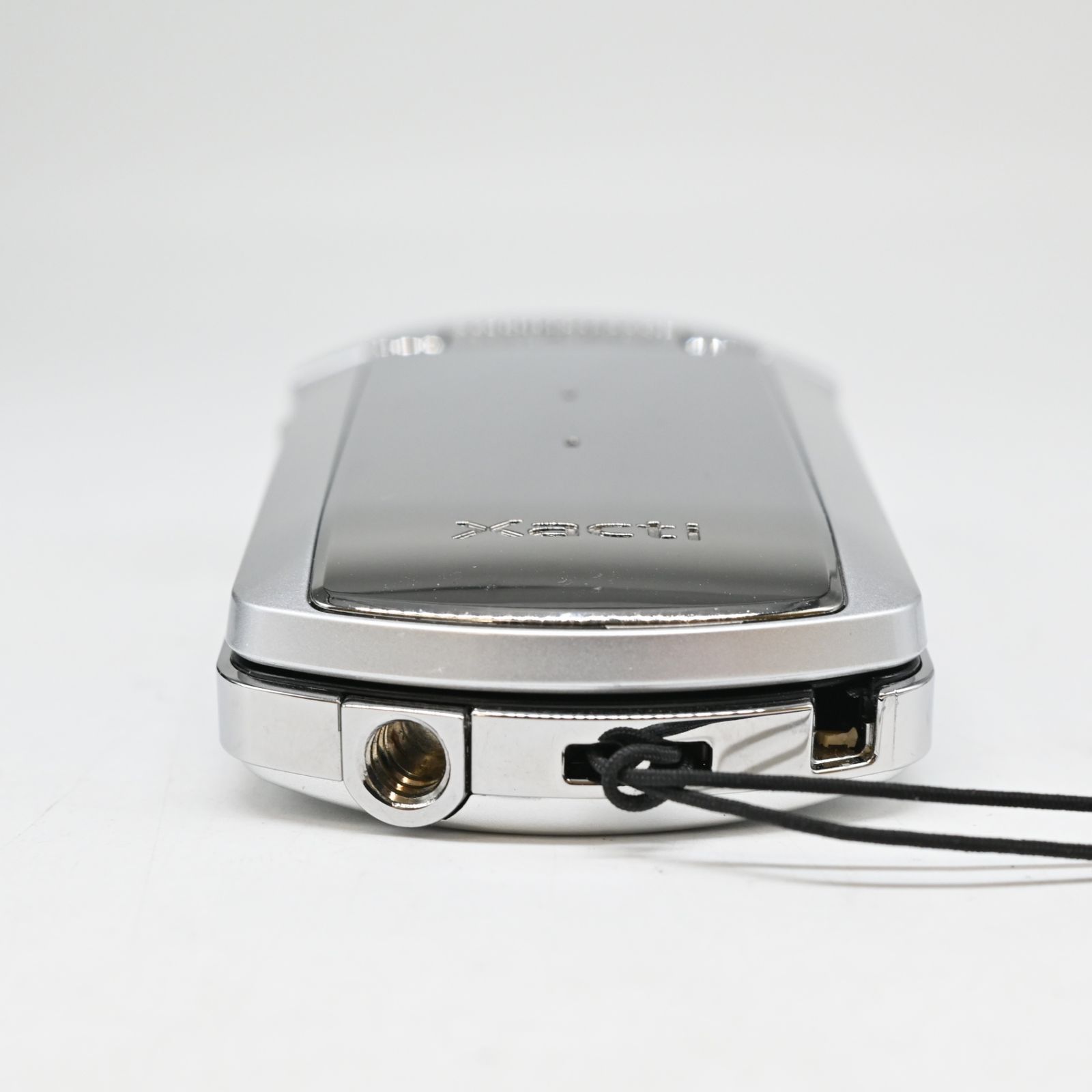 美品】SANYO デジタルムービーカメラ Xacti CS1 シルバー DMX-CS1(S