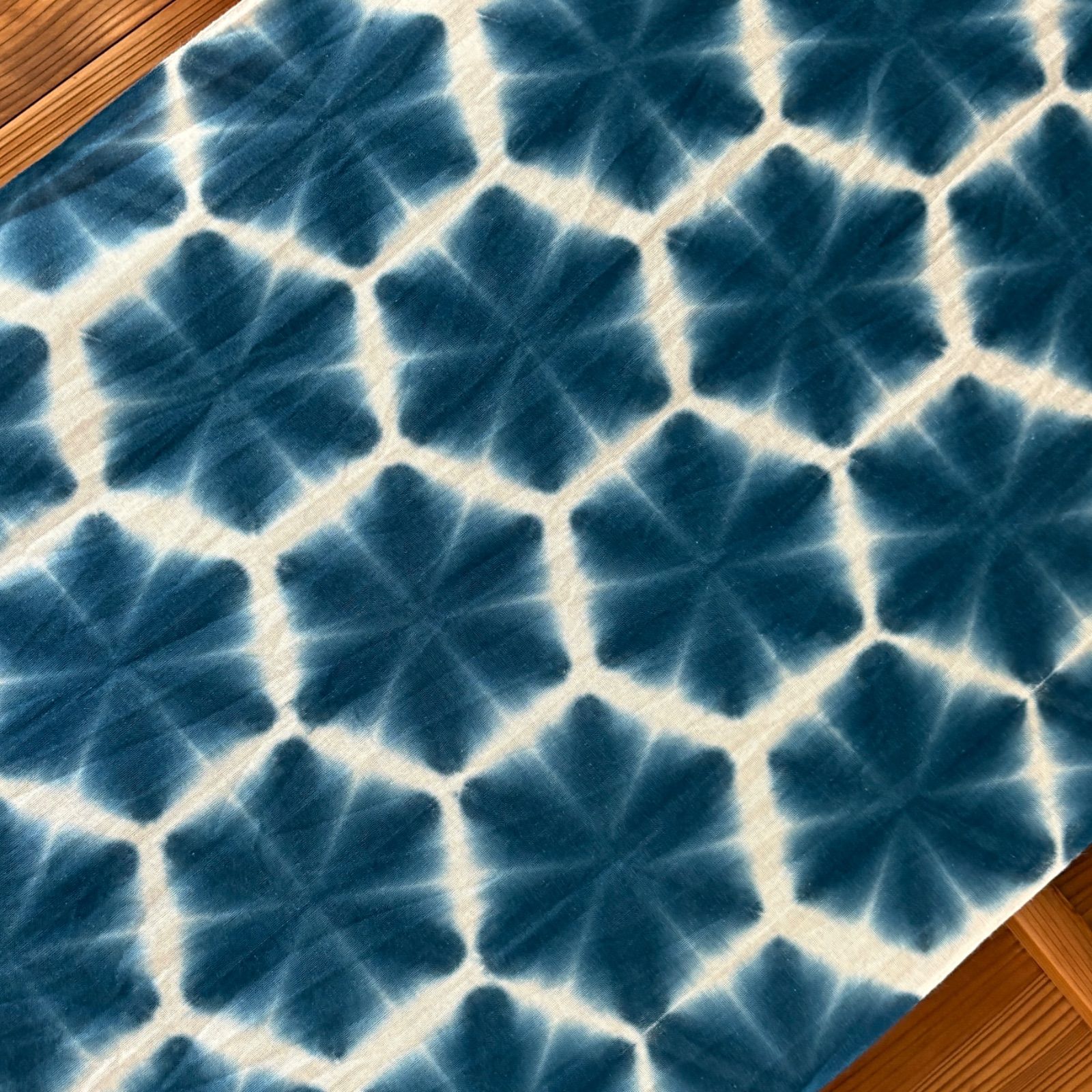 オーダー 手染め 藍染 雪花絞り生地 さらしおんぶ抱っこ紐 オーダー さらしおんぶ抱っこ紐 オーダー 手染め 藍染 雪花絞り生地