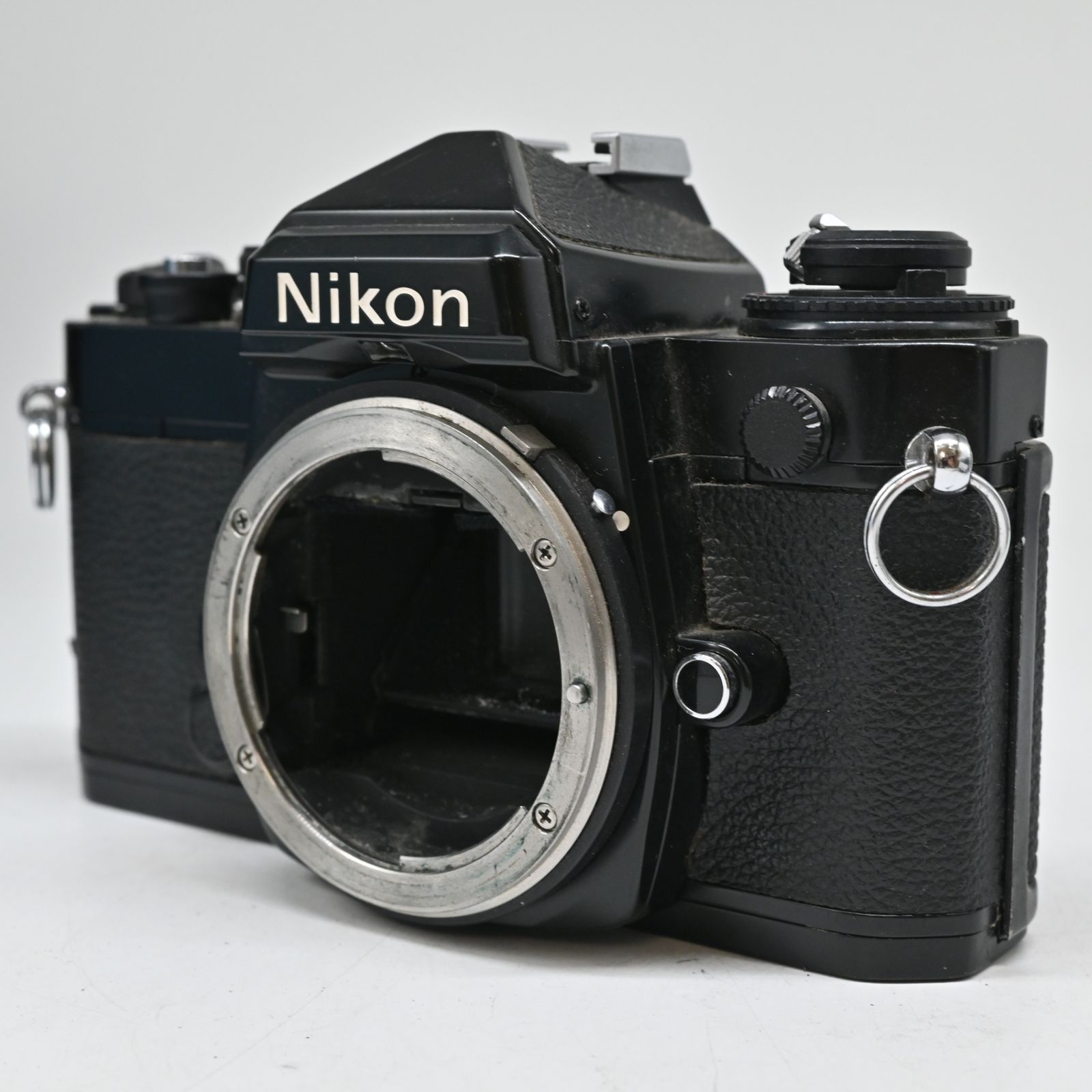 #325★良品★Nikon FE ボディ 中古】(ニコン) Nikon FE ボディ シルバー｜ナニワグループオンライン
