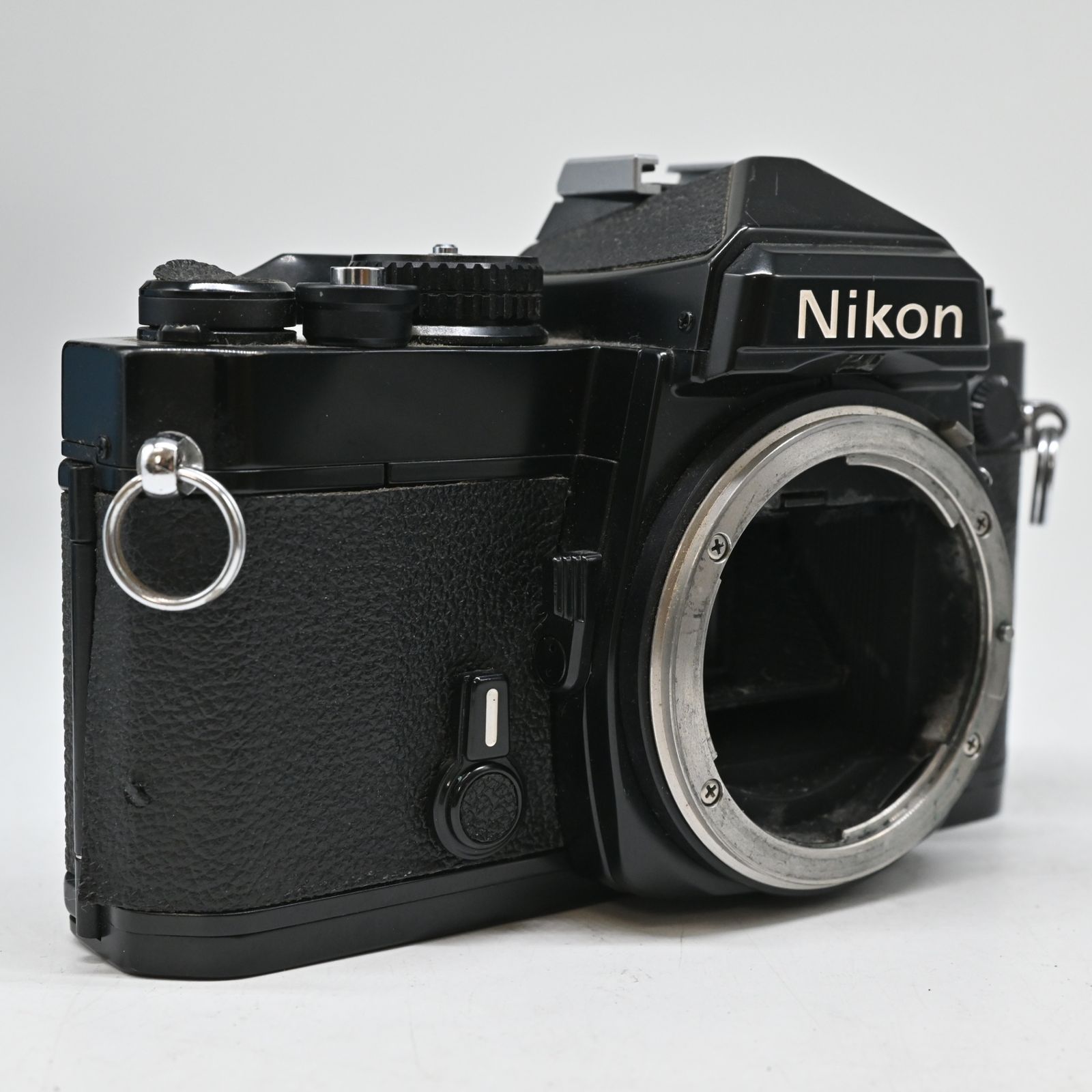 難有品】Nikon FE ボディ - メルカリ