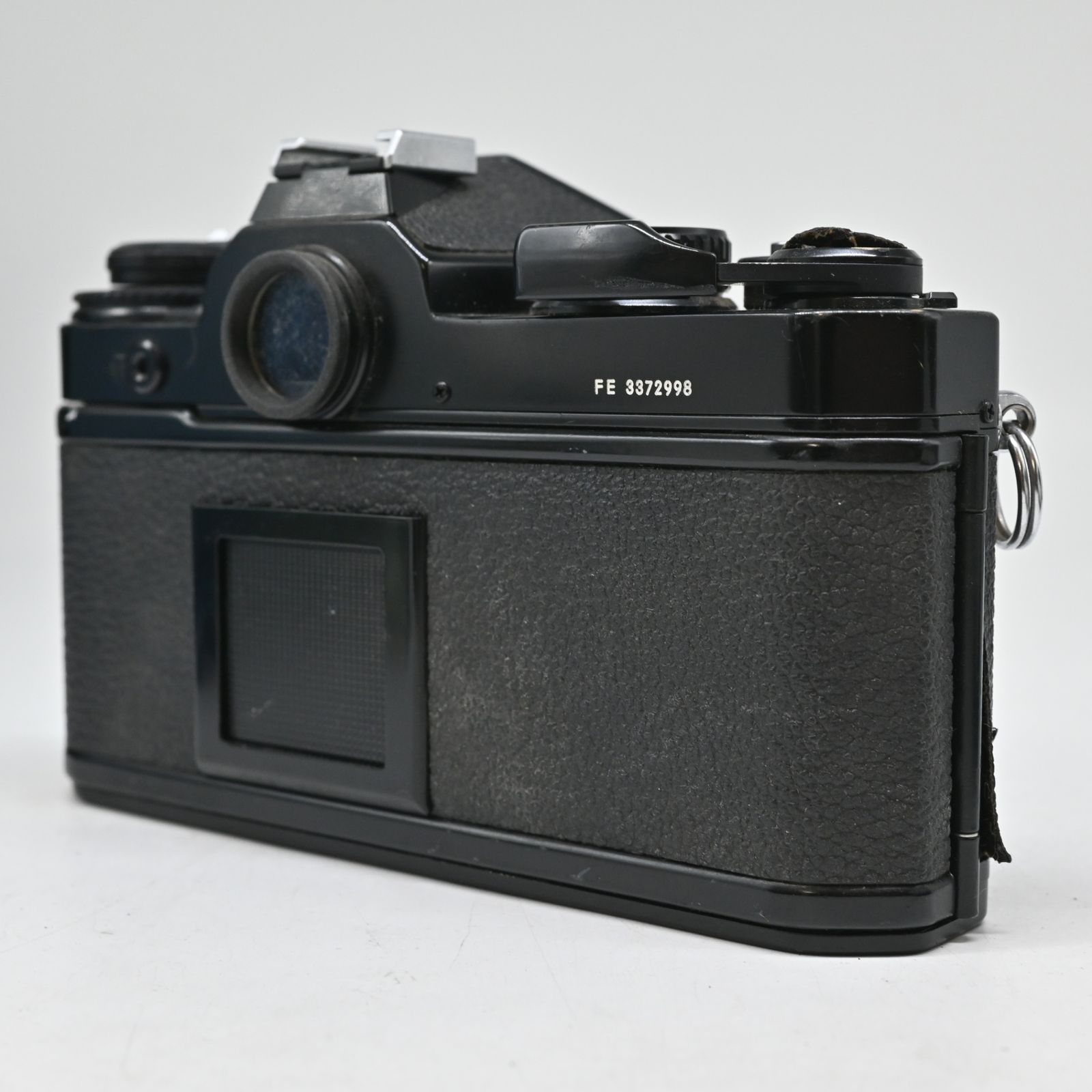 ニコンFE 黒ボディーのみ 難有品】Nikon FE ボディ - メルカリ