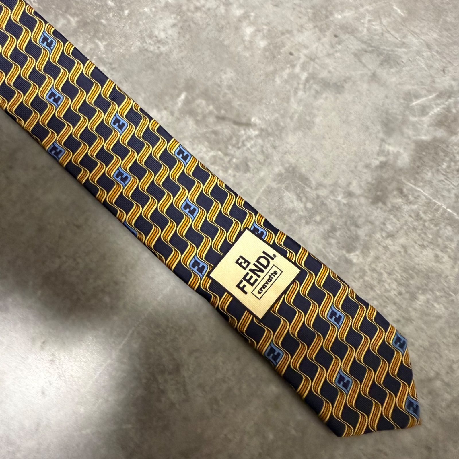 ✨美品✨】FENDI フェンディ ネクタイ ズッカ FF柄 イエロー ブラック