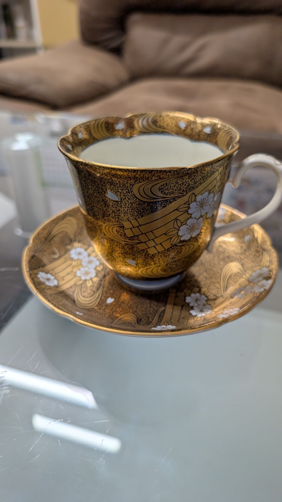 有田焼 染錦 古伊万里様式 蒔絵 花筏 幸楽窯 カップ＆ソーサー - メルカリ