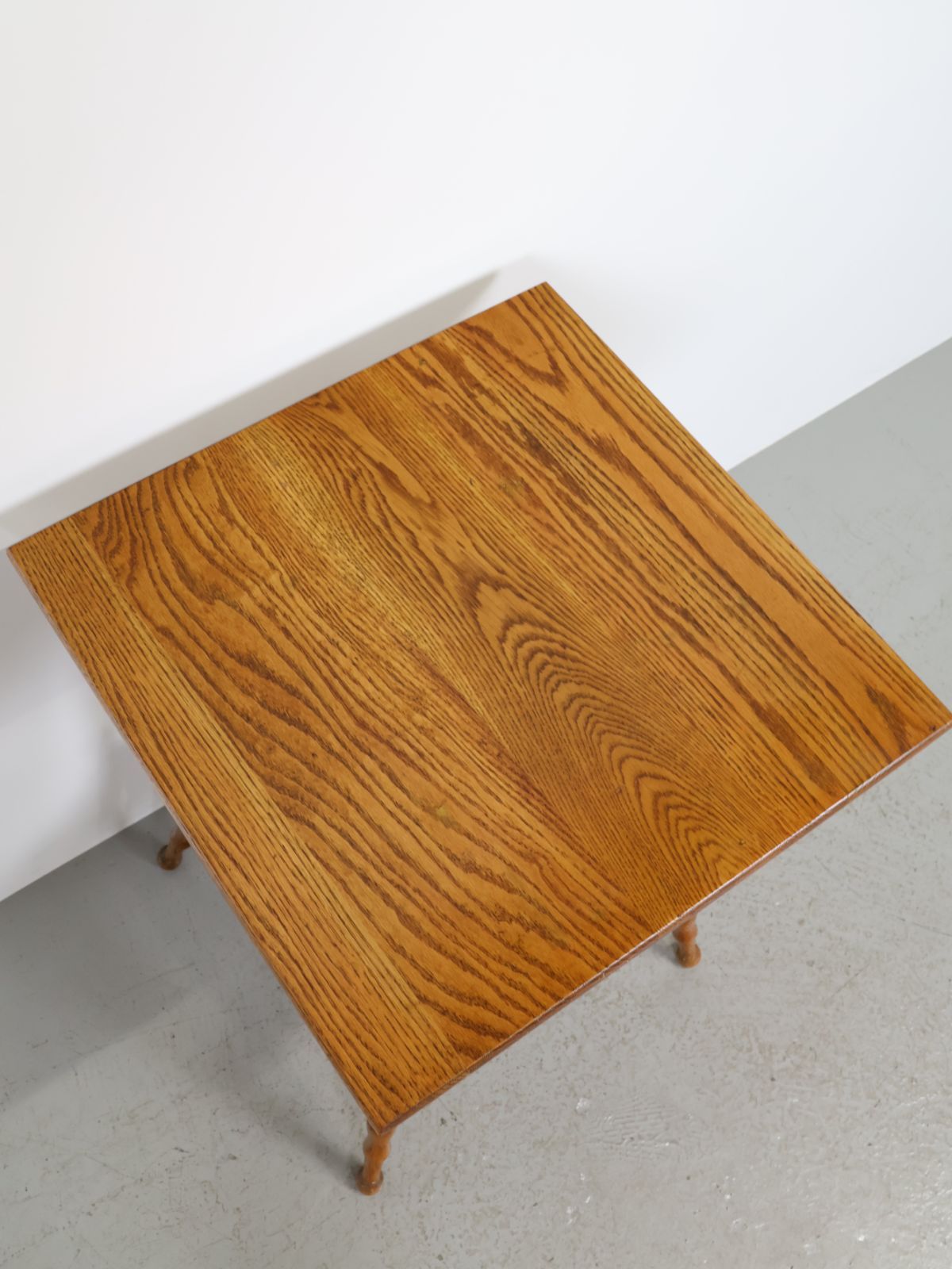 1950-60年代のサイドテーブル 1950 - 60年代 ヴィンテージ オーク サイドテーブル - メルカリ