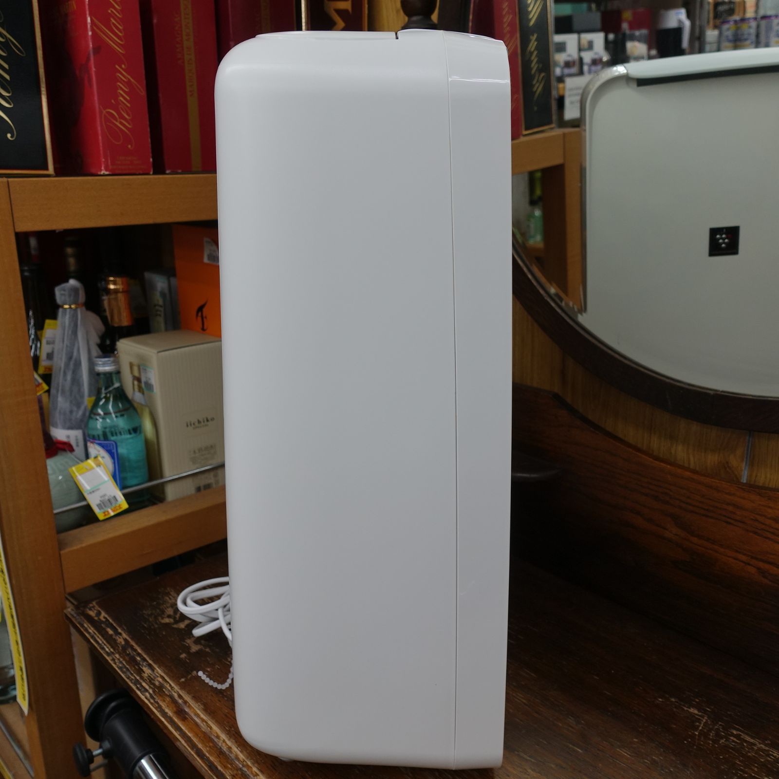 シャープ 衣類乾燥除湿機 ホワイト CV-N71-W コンプレッサー方式 木造9