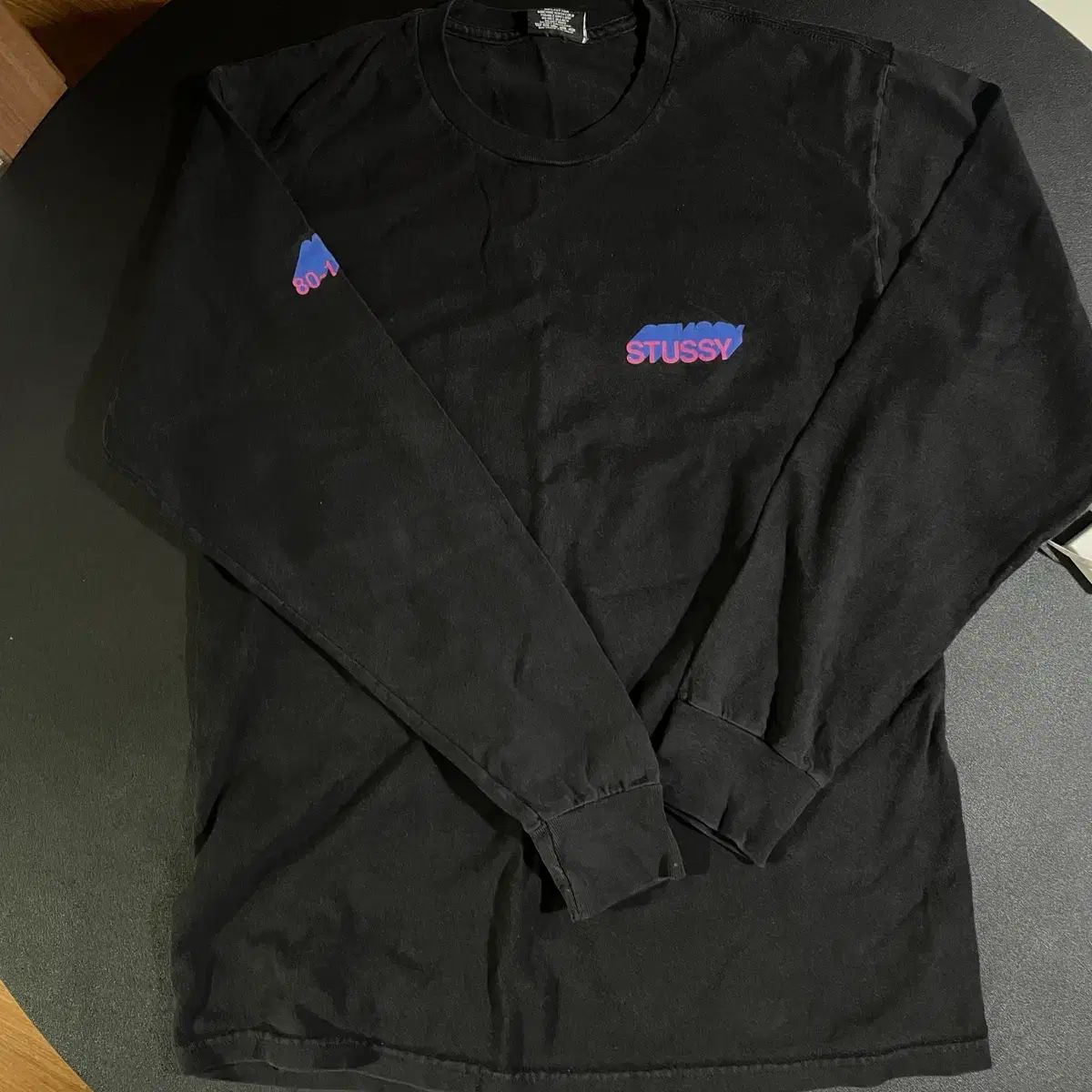 STUSSY ブラック ステューシー ロンT Tシャツ - 長袖 長袖Tシャツ 