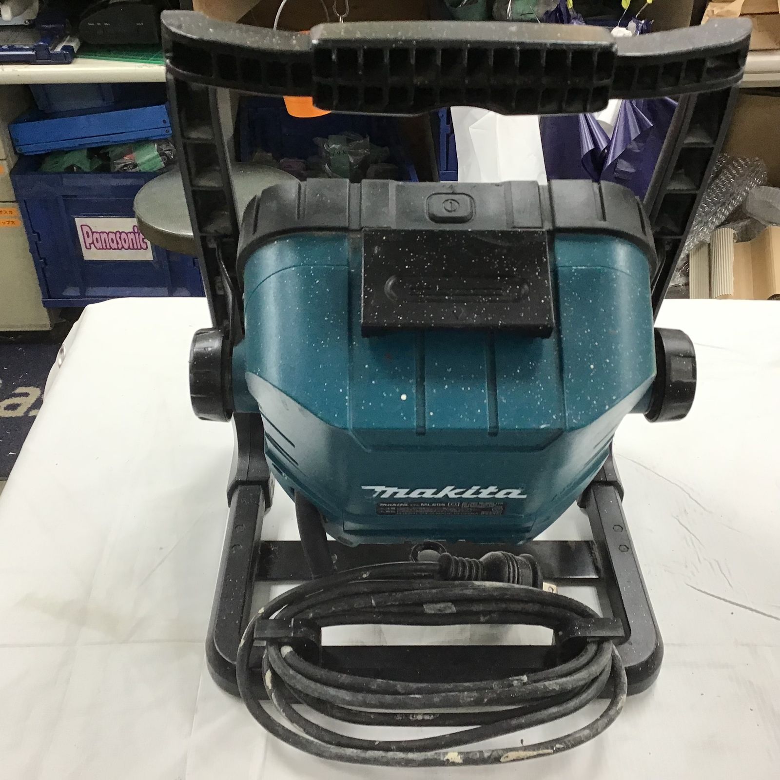 ☆マキタ(makita) コードレスLEDスタンドライト ML805【川崎店